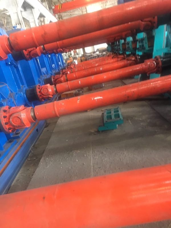 萬向軸聯(lián)器 萬向軸聯(lián)器